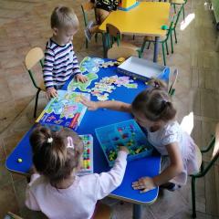 układamy puzzle i inne układanki